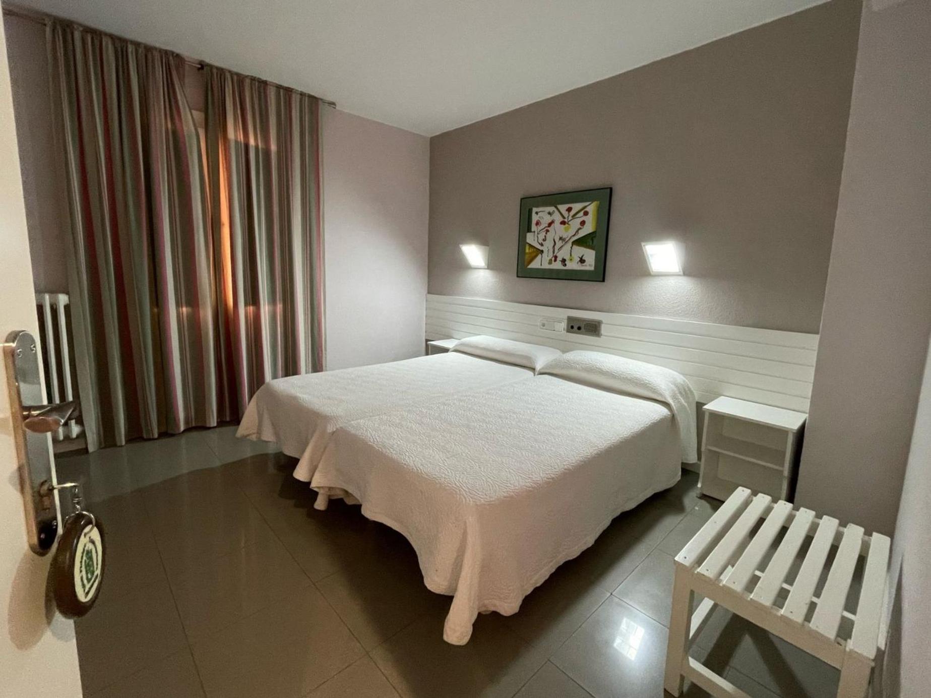 Hotel Fidalgo كالاموتشه المظهر الخارجي الصورة