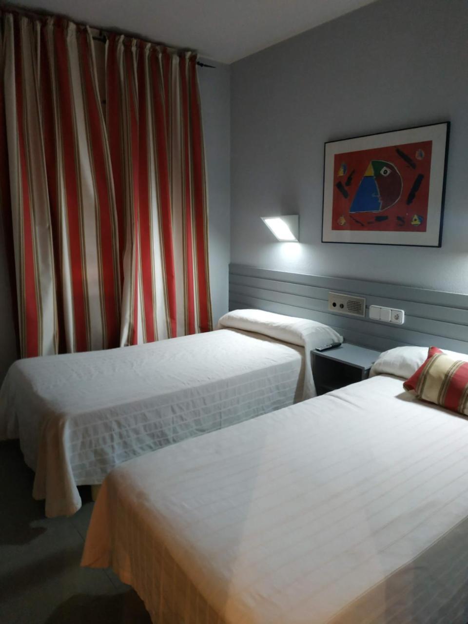 Hotel Fidalgo كالاموتشه المظهر الخارجي الصورة