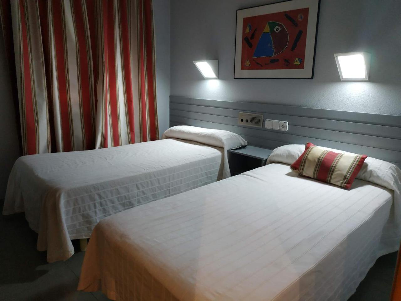 Hotel Fidalgo كالاموتشه المظهر الخارجي الصورة